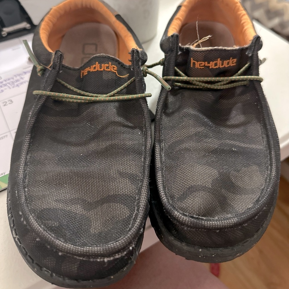Hey Dudes Camo W/black Mesh 6Y/7W
